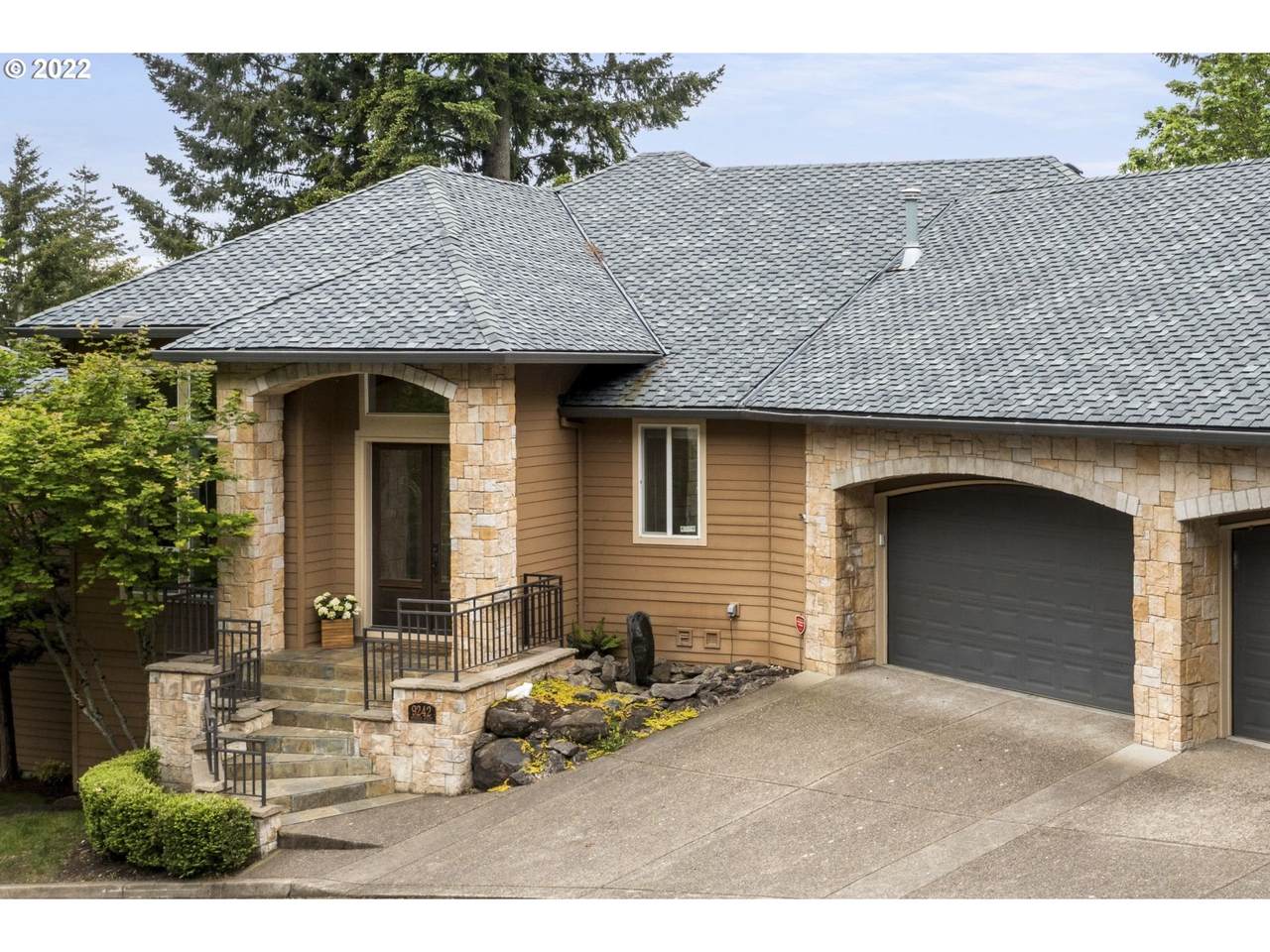 9242 Murdock St - Photo 1