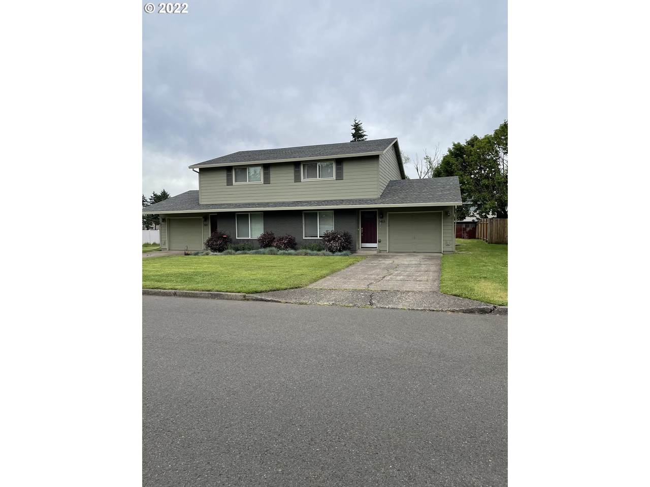 501 110TH Ave - Photo 1