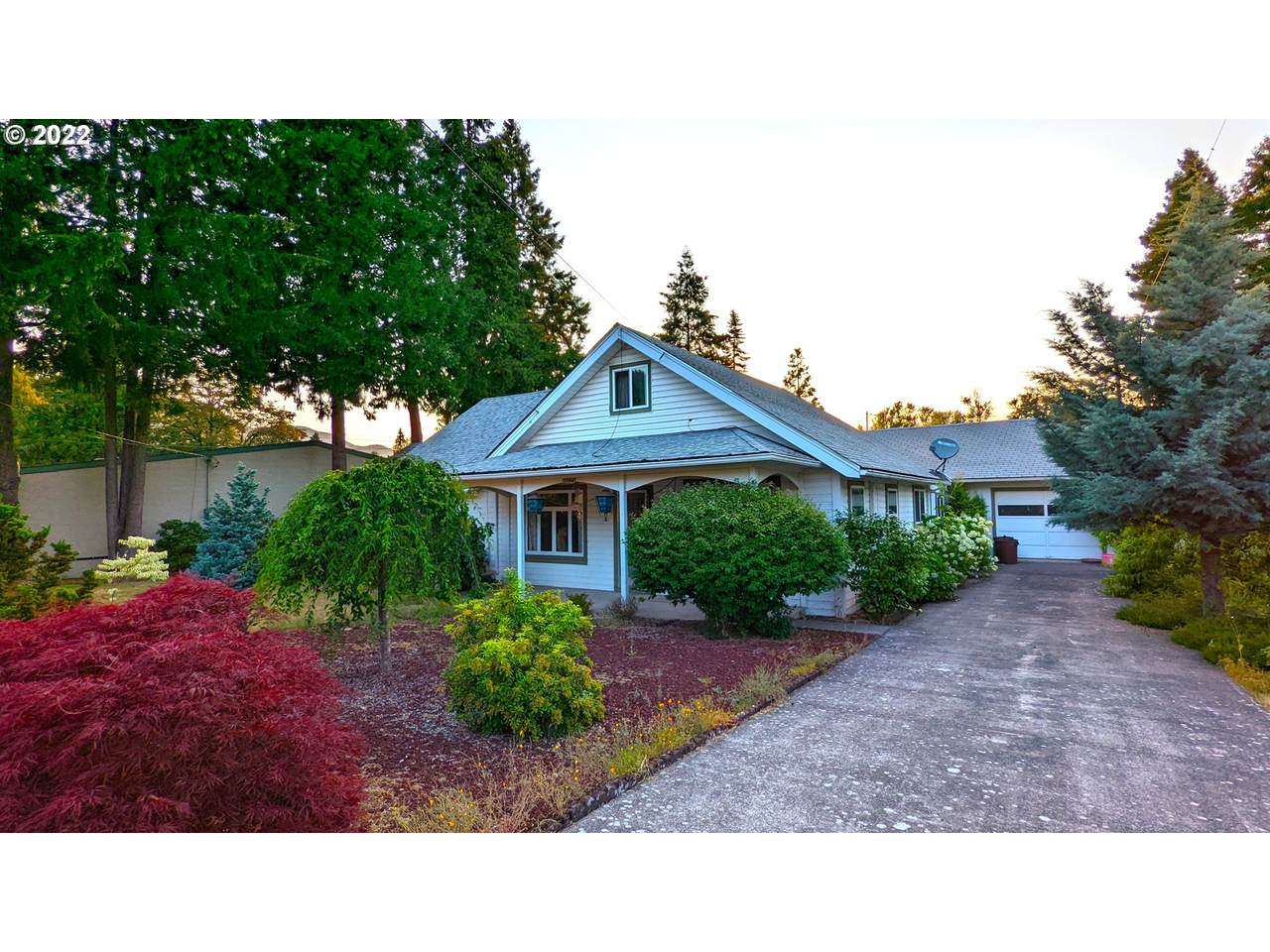 48223 Hills St - Photo 1