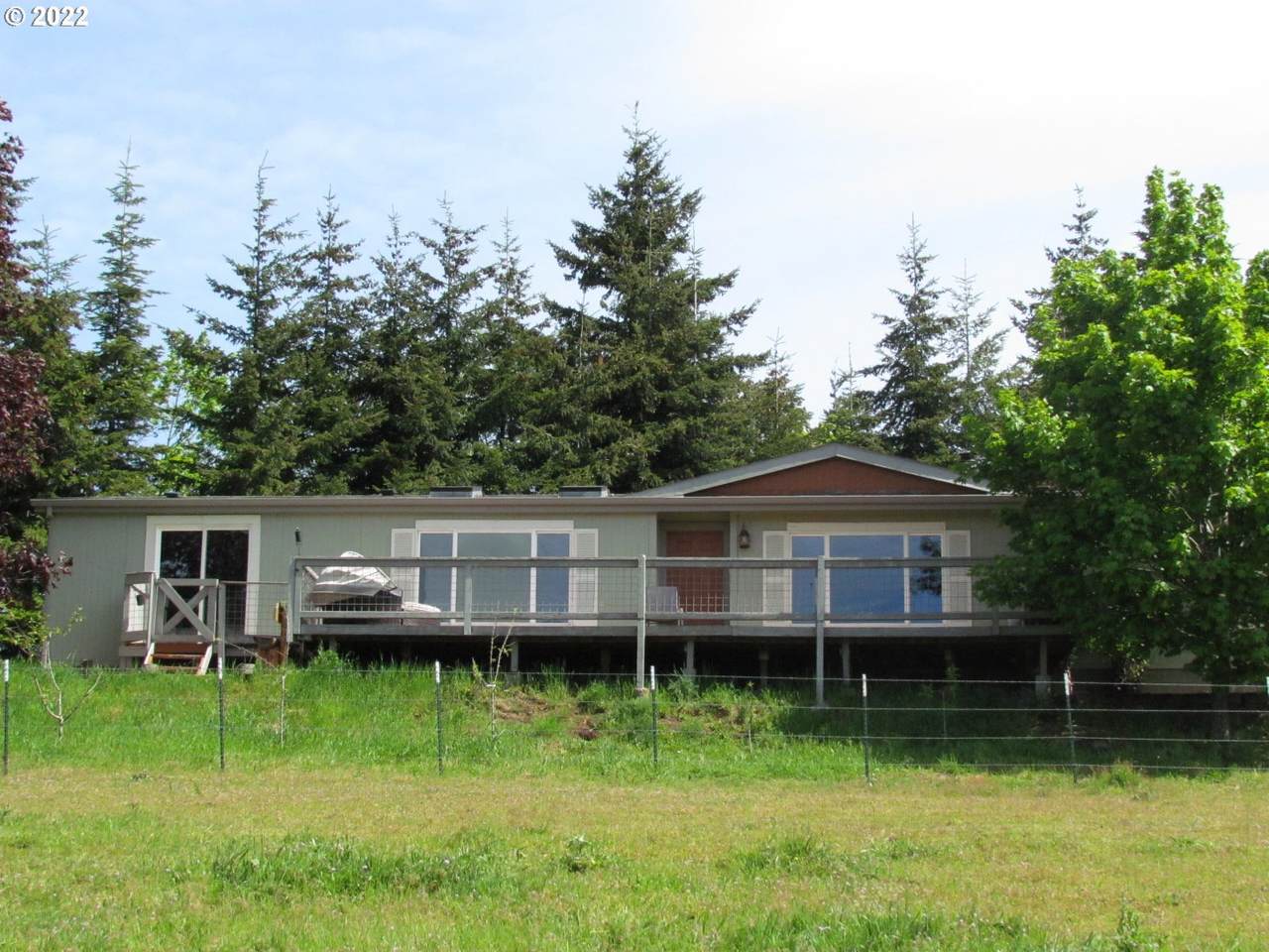 13 Spencer Hill Rd - Photo 1