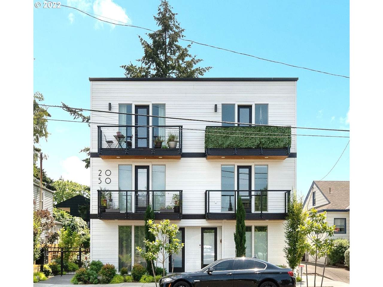 2050 Killingsworth St - Photo 1
