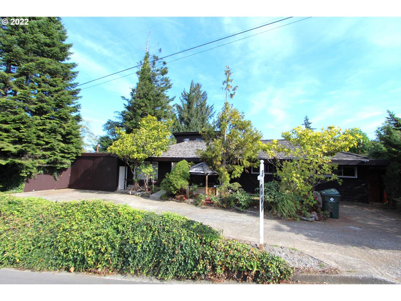 3423 Sheridan Ave - Photo 1