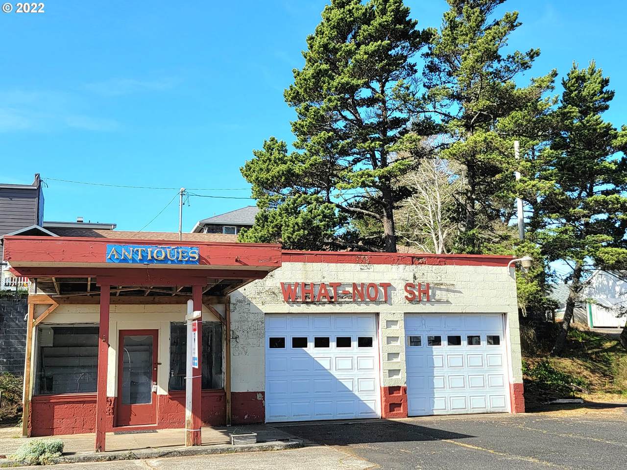 411 Hwy 101 - Photo 1