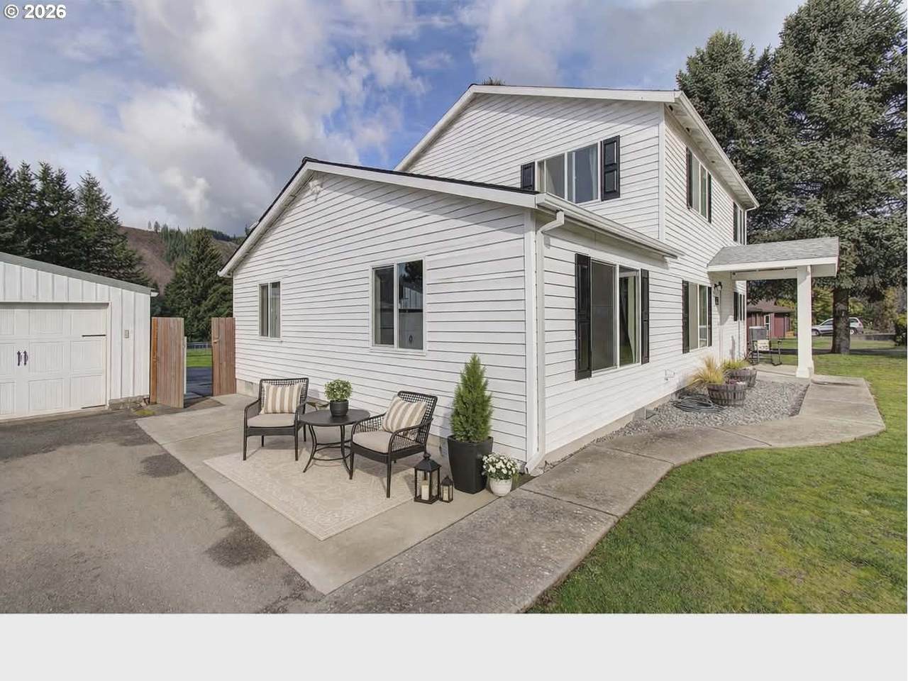 https://bt-photos.global.ssl.fastly.net/portland/1280_boomver_1_223517667-2.jpg