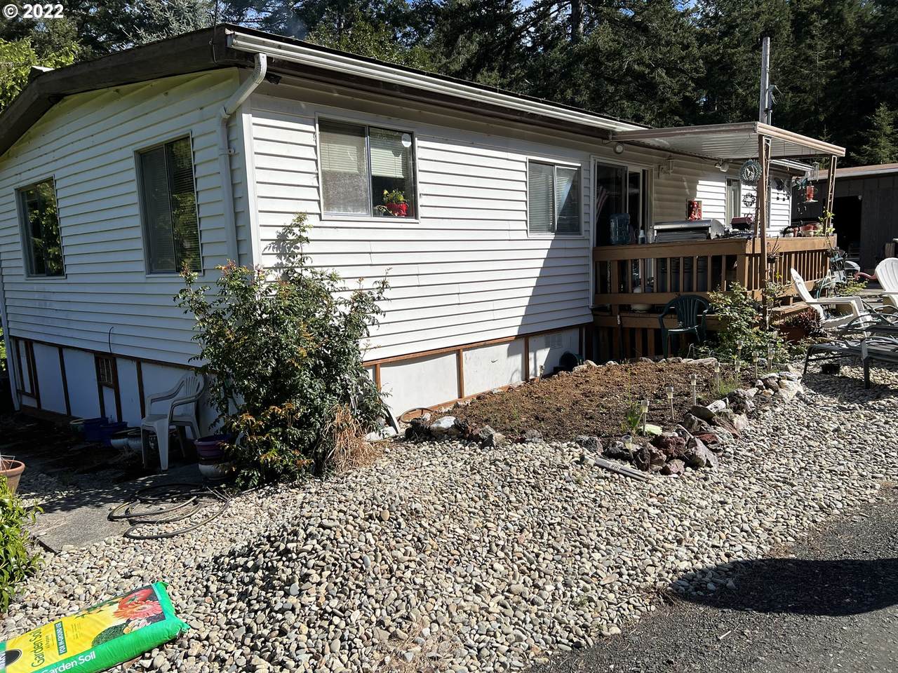 59405 Shady Spring Rd - Photo 1