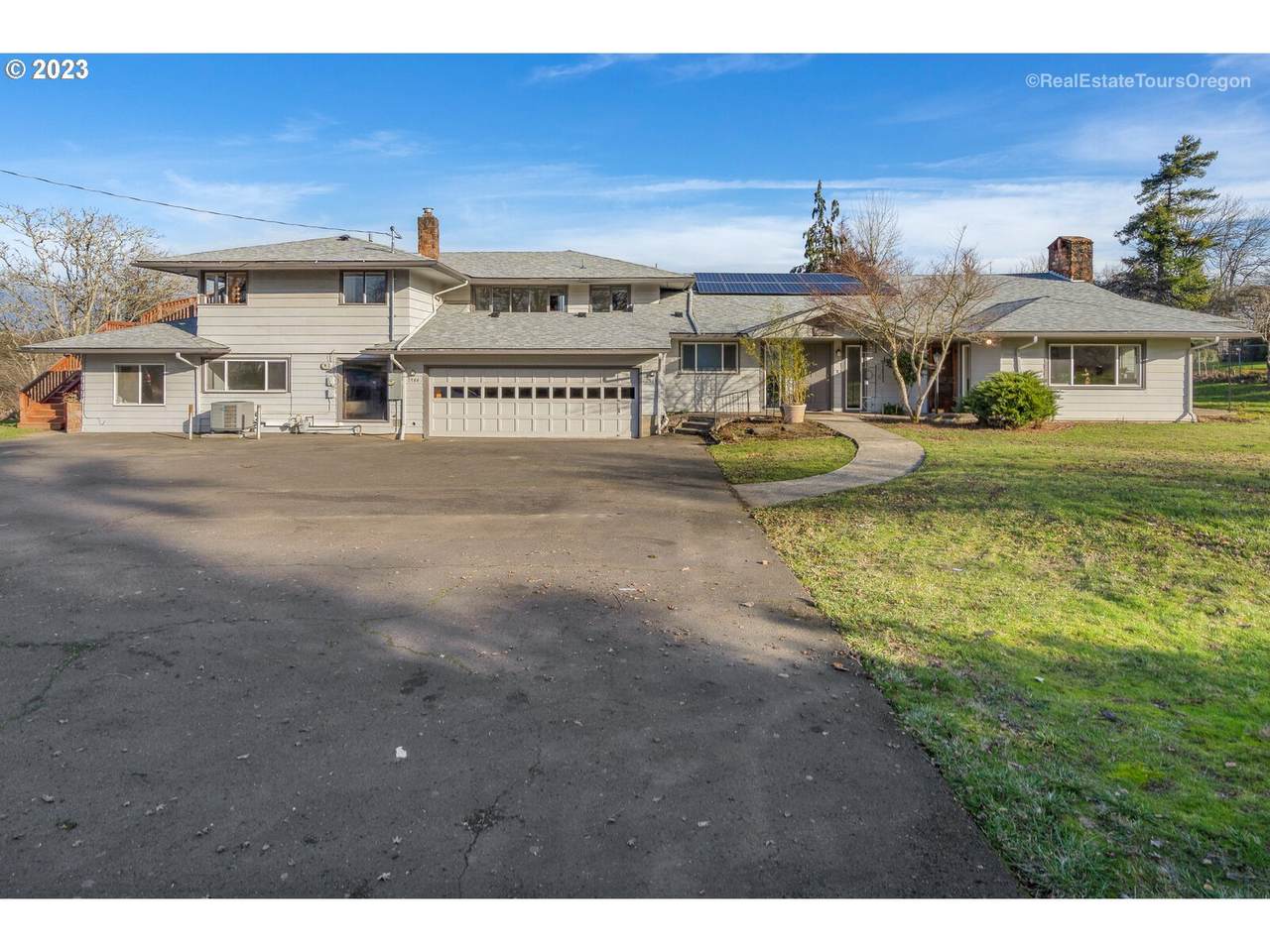 7944 162ND Ave - Photo 1