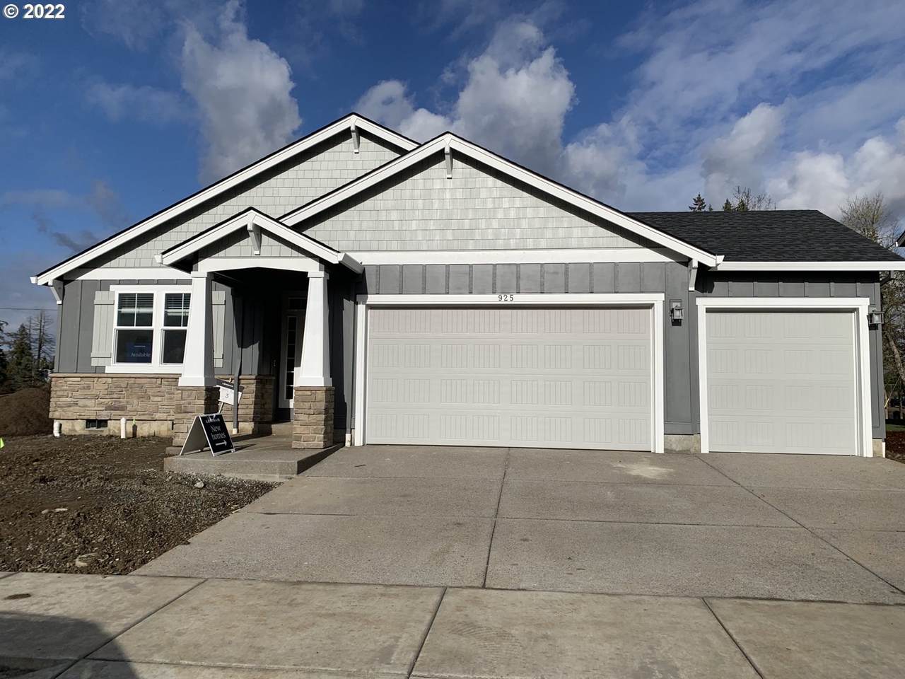 925 Paul St - Photo 1