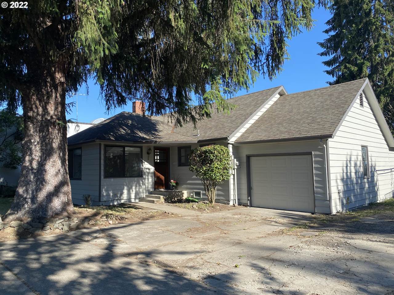 2742 19TH Pl - Photo 1