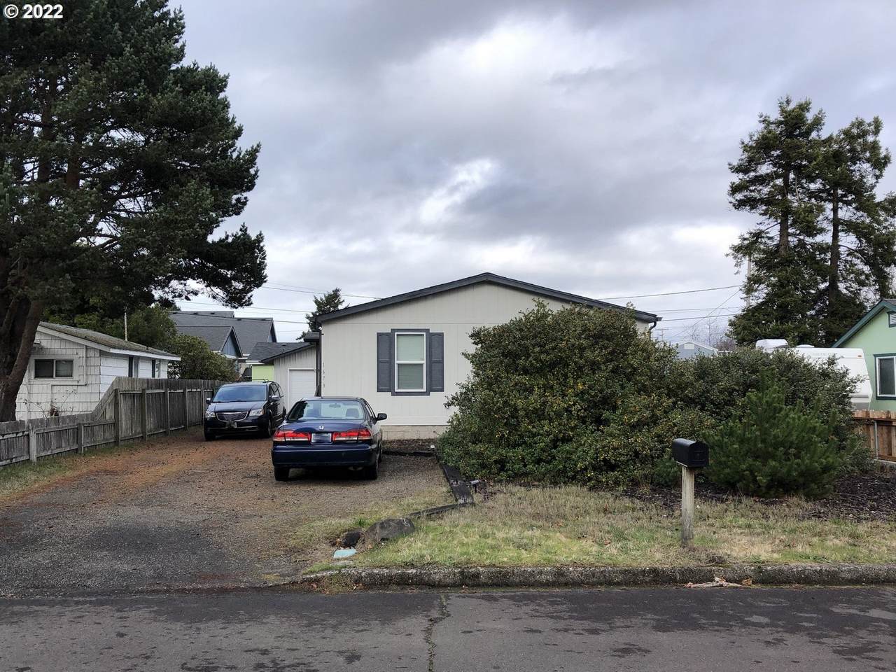 1673 16TH St - Photo 1