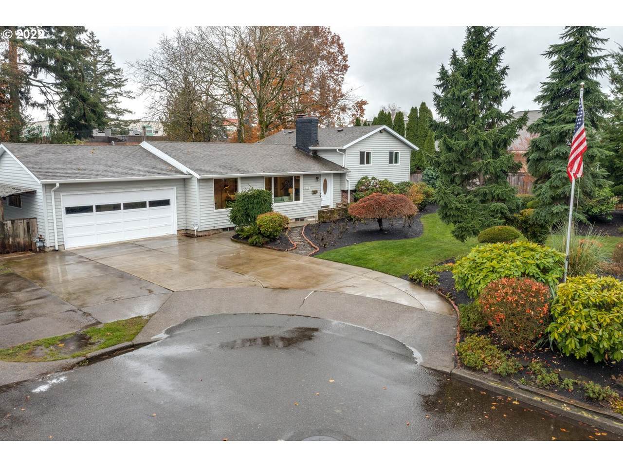10336 Davis St - Photo 1