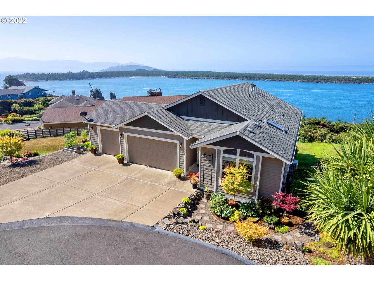 11000 Horizon Ct - Photo 1