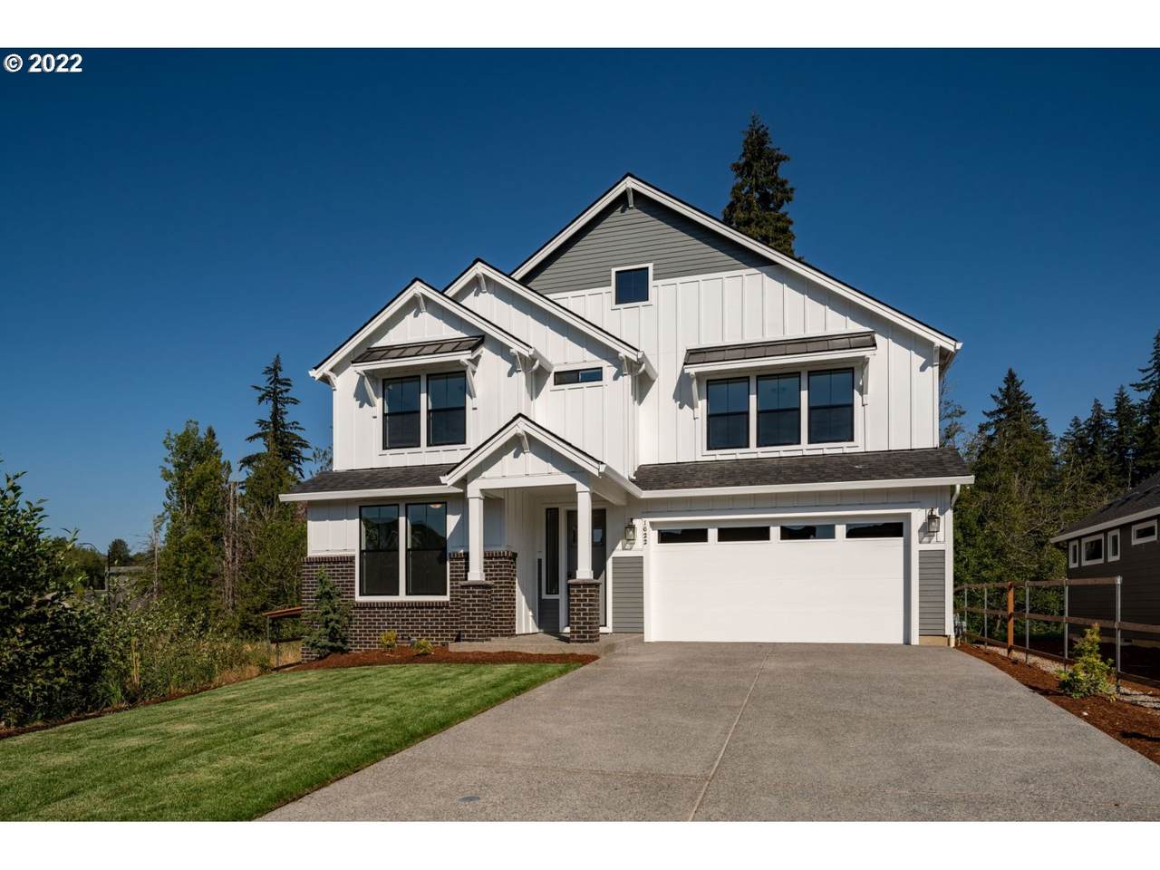 1622 51ST Pl - Photo 1