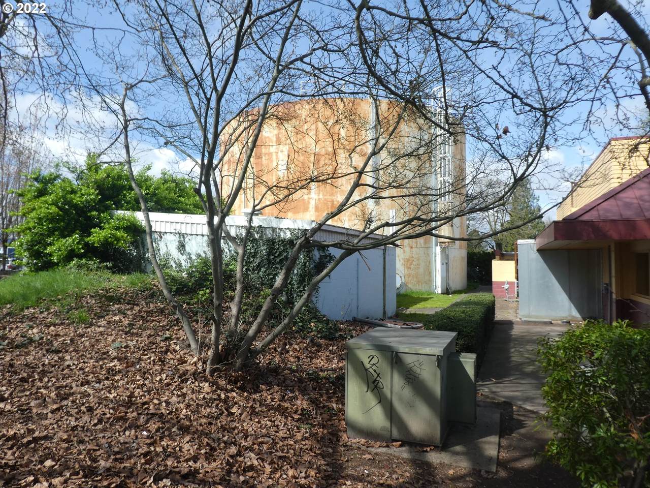Center Ave - Photo 1