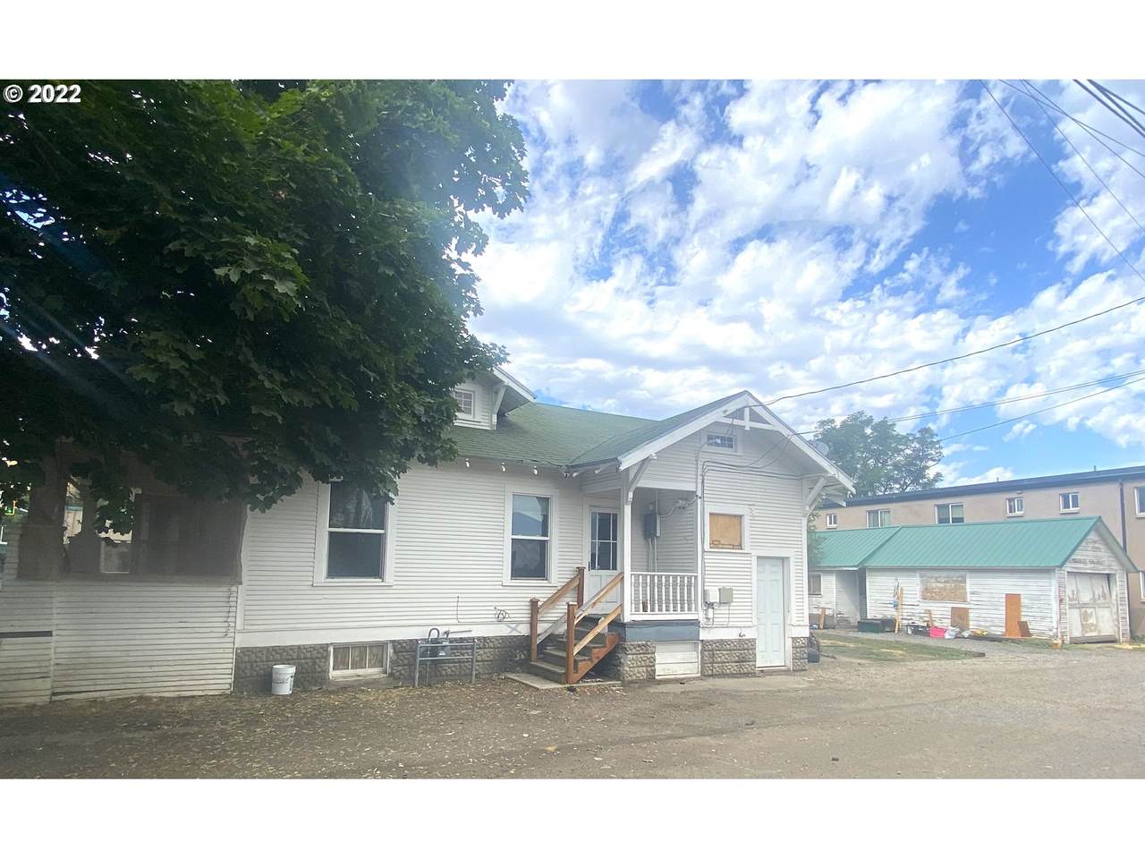 803 Adams Ave - Photo 1