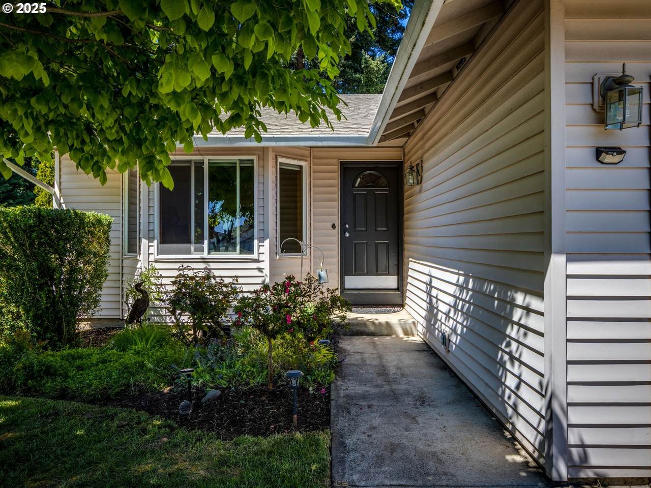 5116 72ND Cir - Photo 1