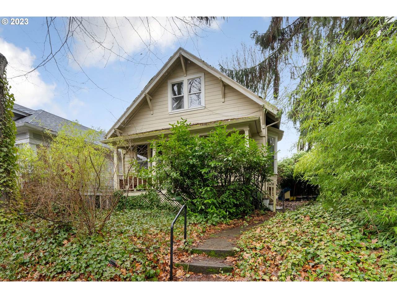 3234 24TH Ave - Photo 1