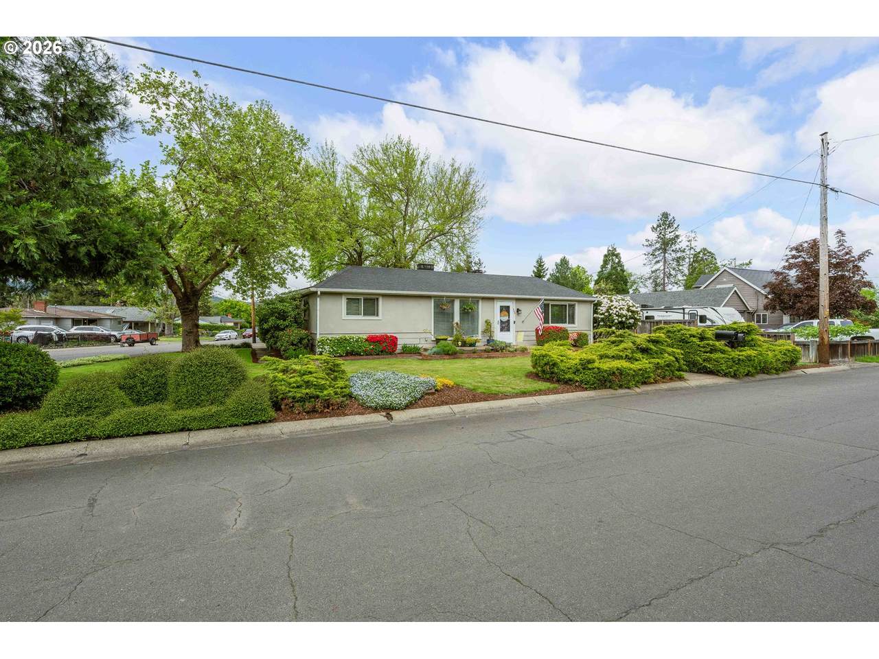 488 Broccoli St - Photo 1