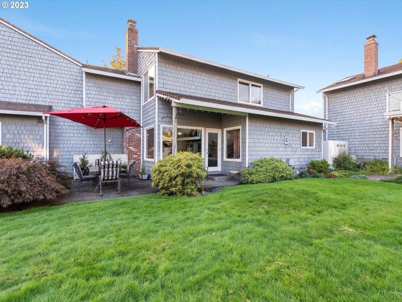 530 Hayden Bay Dr - Photo 1