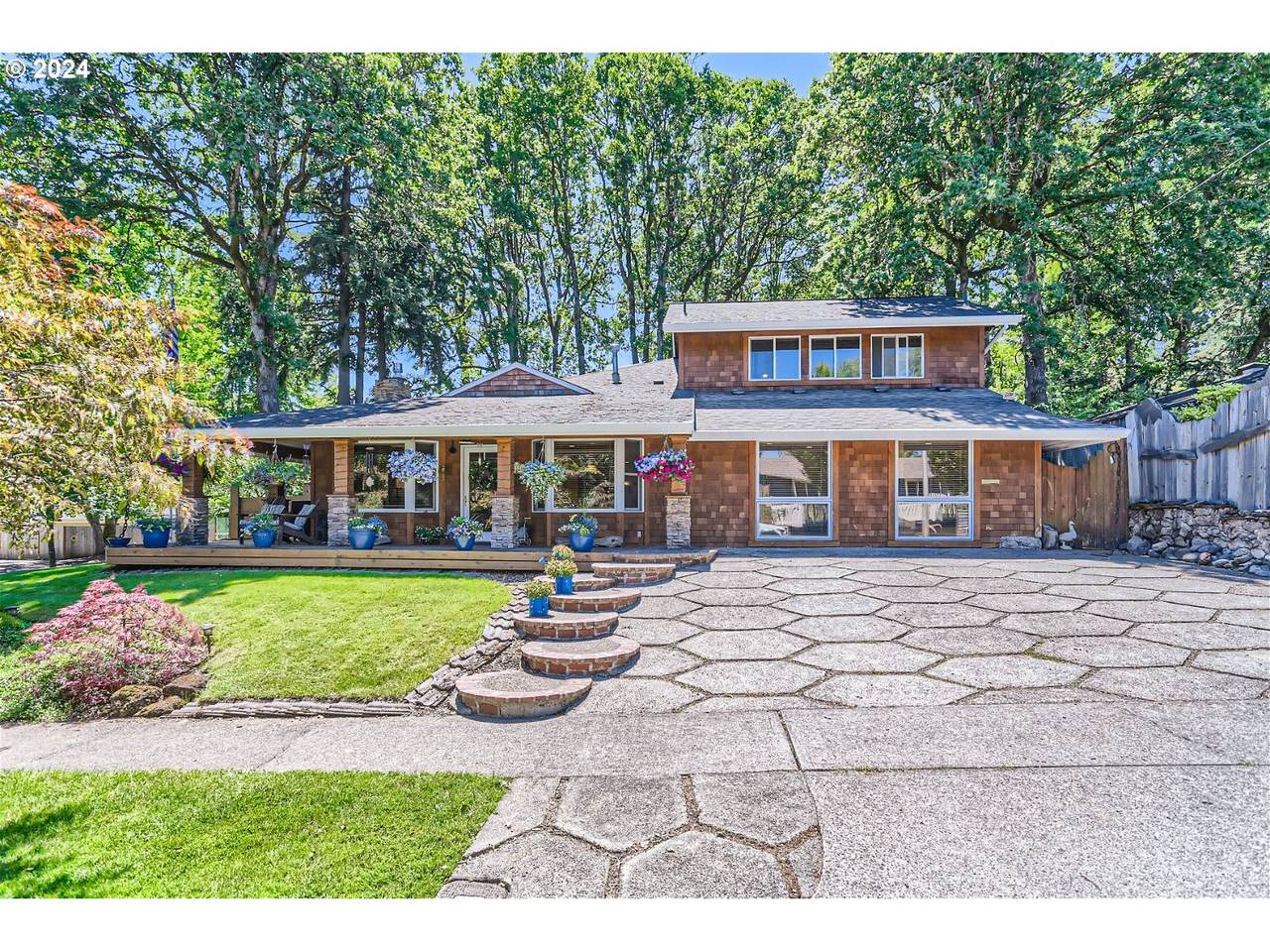11120 Cindy St - Photo 1