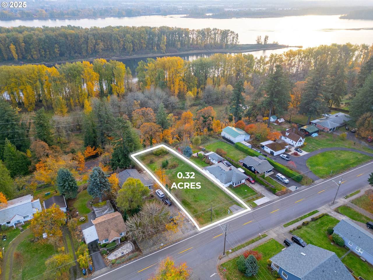 2508 6TH Ave - Photo 1