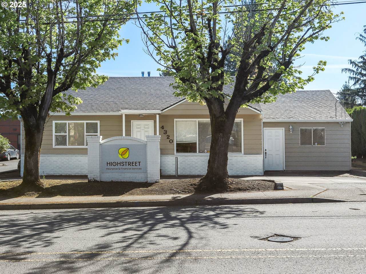 4320 110TH Ave - Photo 1