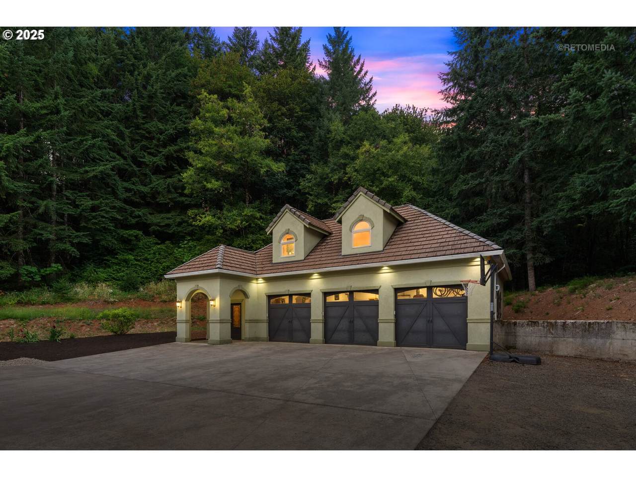 https://bt-photos.global.ssl.fastly.net/portland/1280_boomver_2_241383152-2.jpg