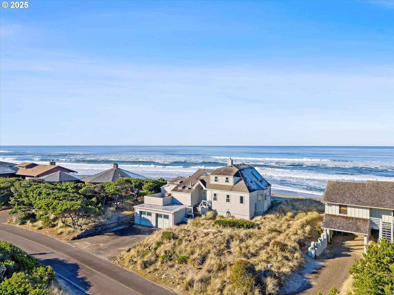 275 Salishan Dr - Photo 1