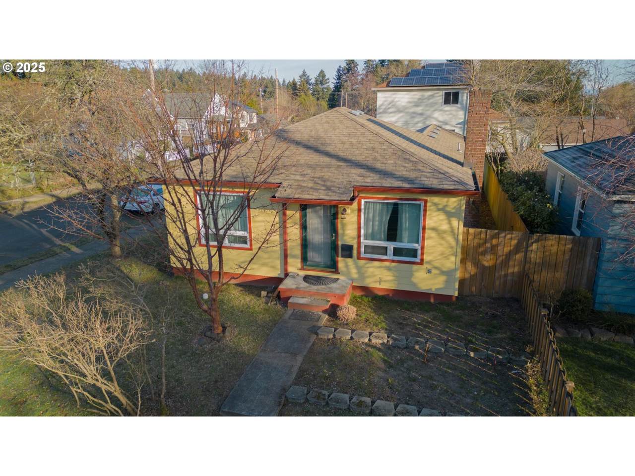 8937 Smith St - Photo 1