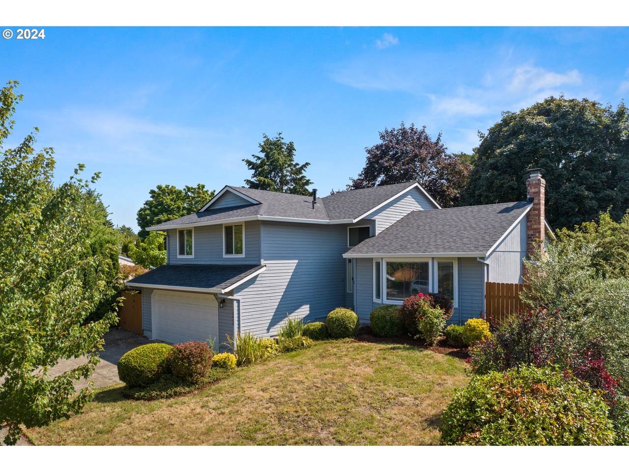 10400 Cornhusker Ave - Photo 1