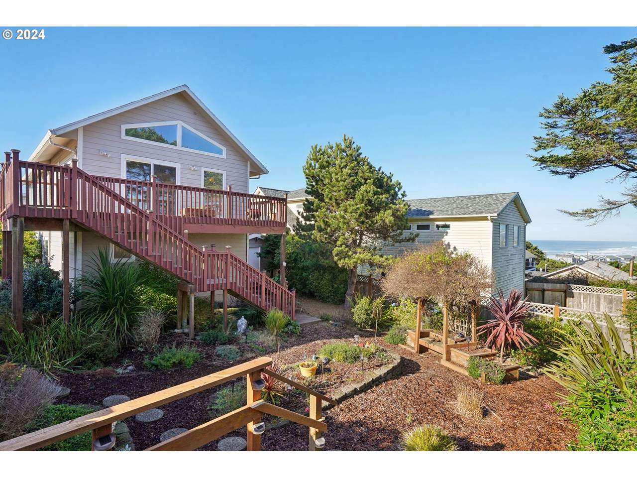 634 Ebb Ave - Photo 1