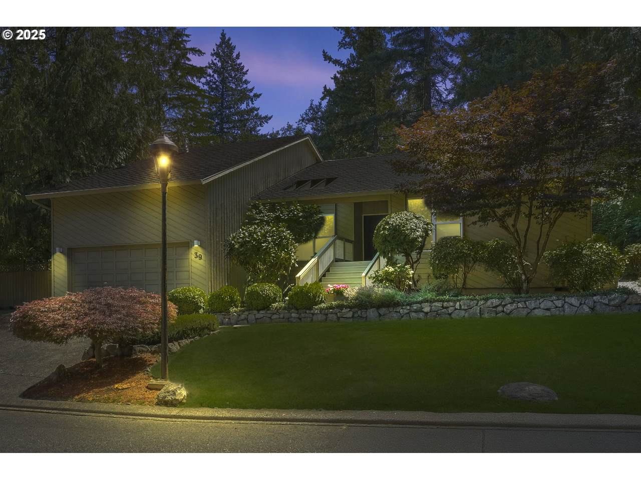 39 Walking Woods Dr - Photo 1