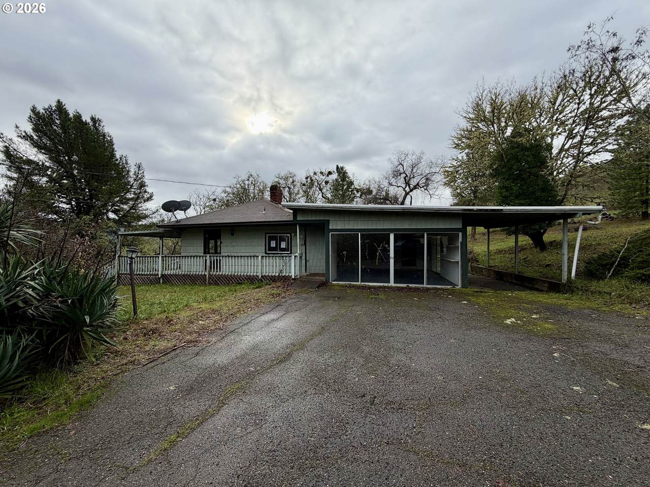 188 Robin St - Photo 1