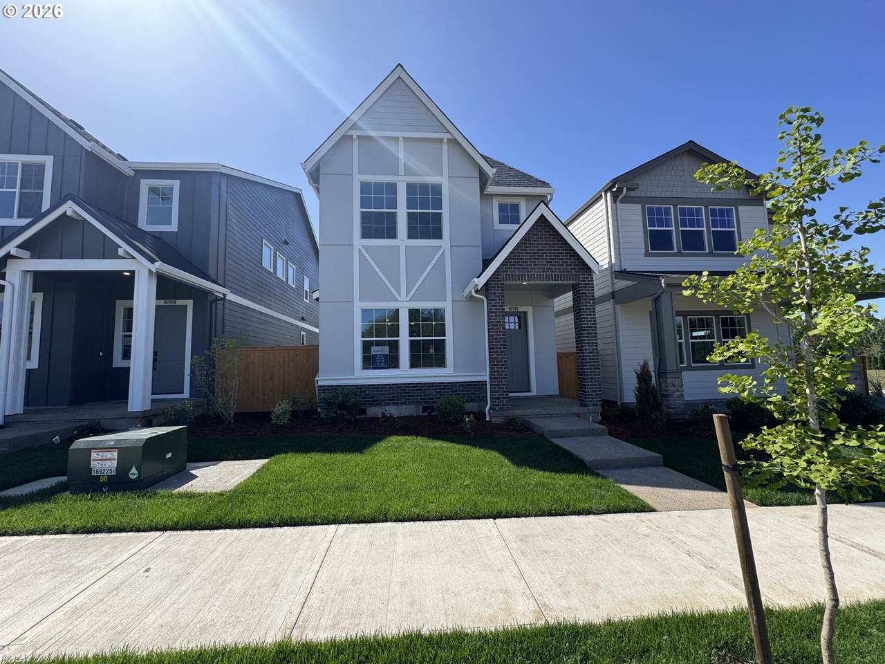 16916 Cairn Ln - Photo 1