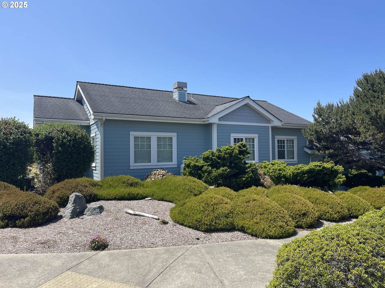 1312 Village Loop - Photo 1
