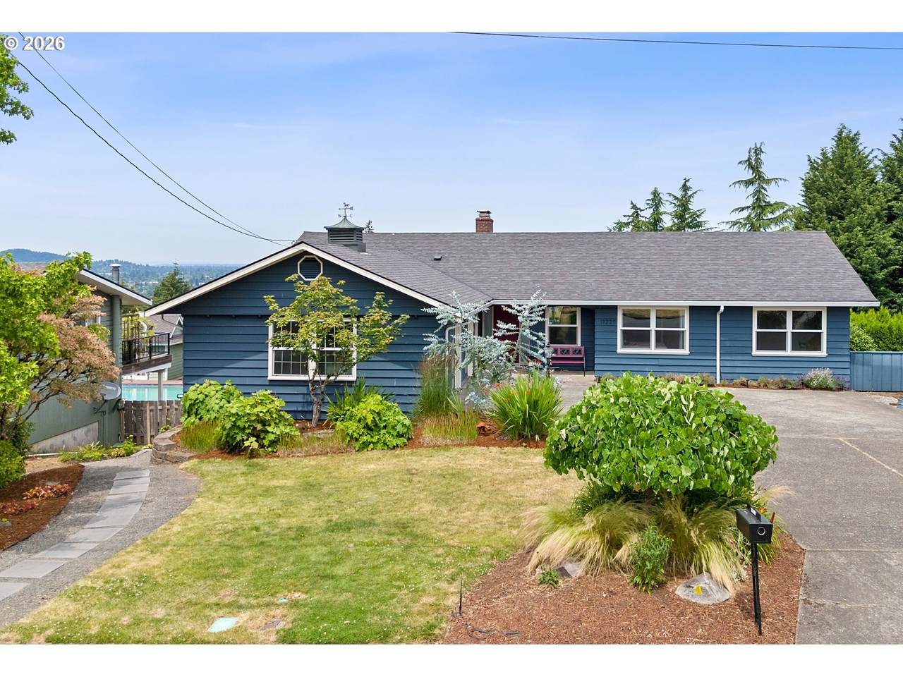 https://bt-photos.global.ssl.fastly.net/portland/1280_boomver_2_255889726-2.jpg