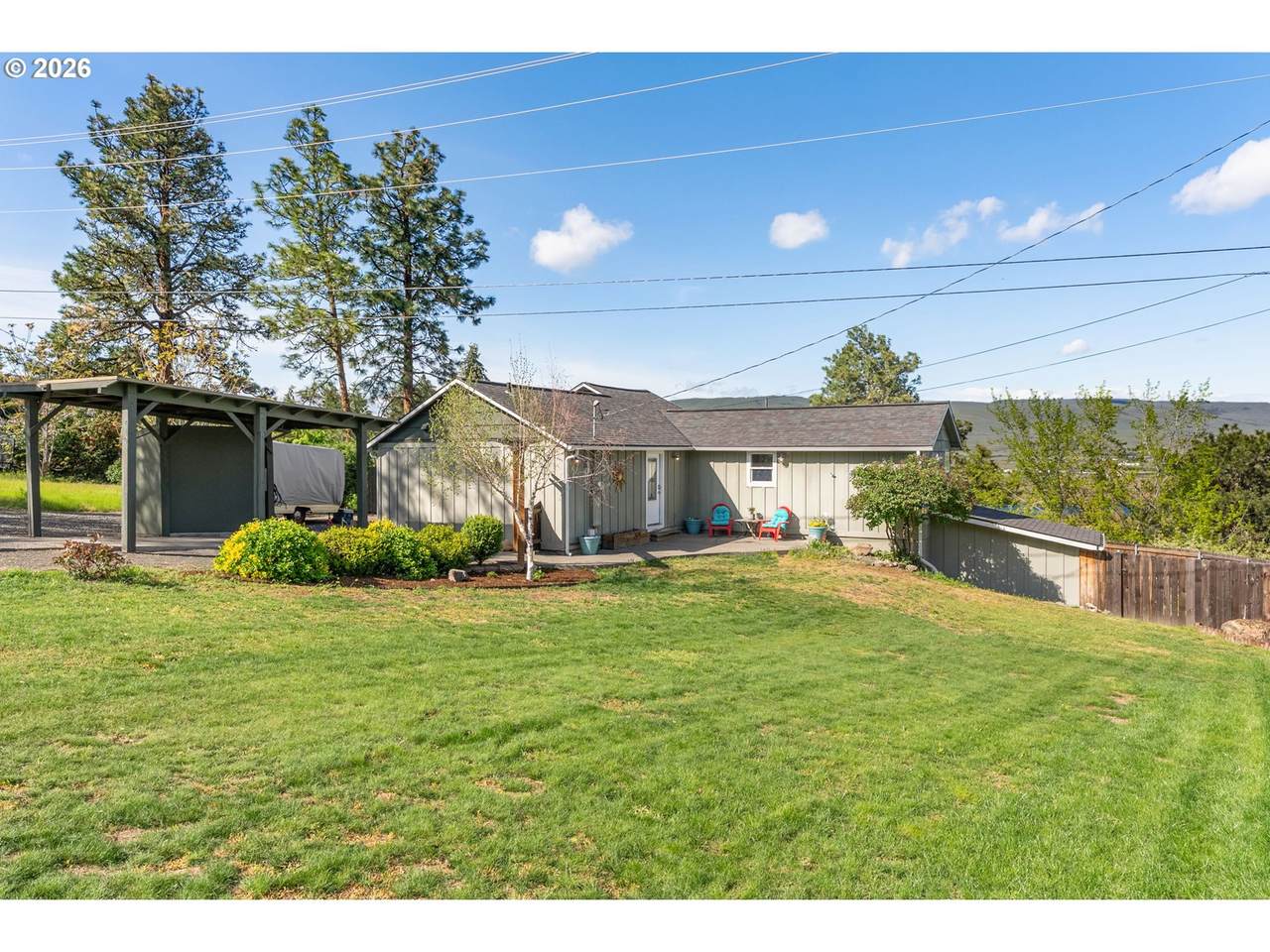 410 15TH Pl - Photo 1