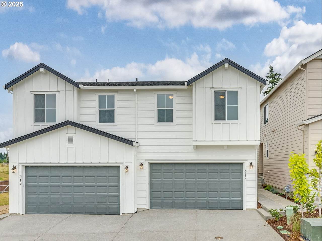 912 178TH Way - Photo 1