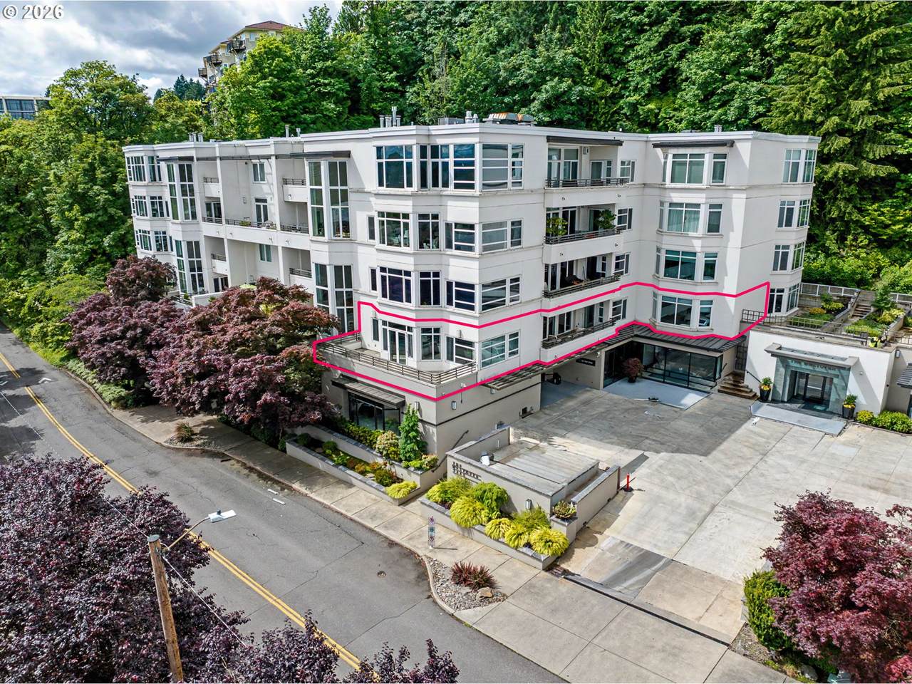 2445 Westover Rd - Photo 1