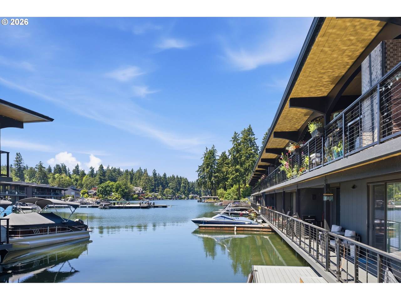 https://bt-photos.global.ssl.fastly.net/portland/1280_boomver_1_271370137-2.jpg