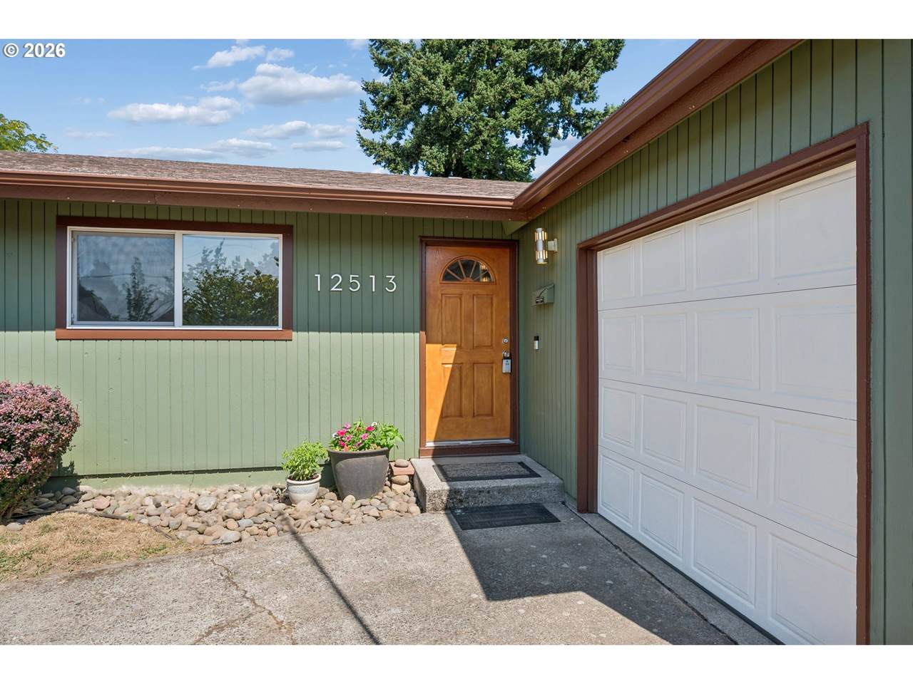 https://bt-photos.global.ssl.fastly.net/portland/1280_boomver_2_271535172-2.jpg