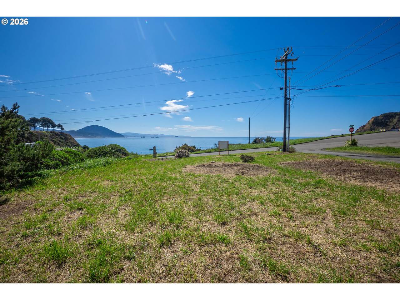 440 5TH St - Photo 1