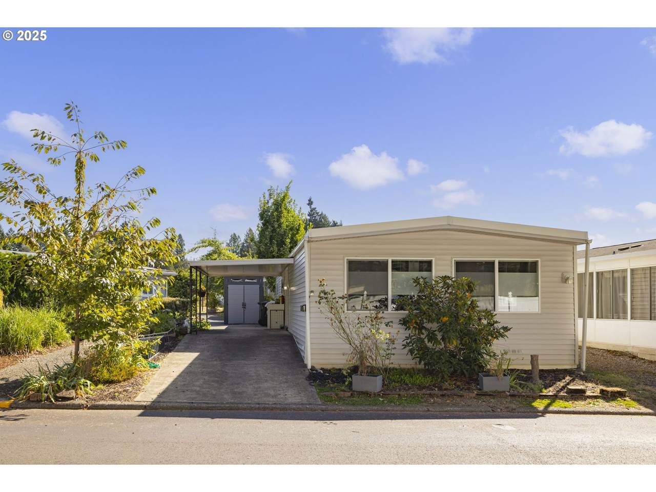 11698 Royal Villa Dr - Photo 1