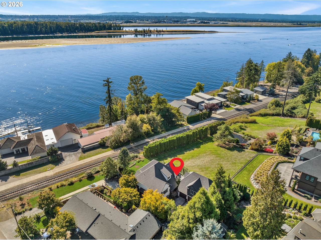 https://bt-photos.global.ssl.fastly.net/portland/1280_boomver_2_283125426-2.jpg