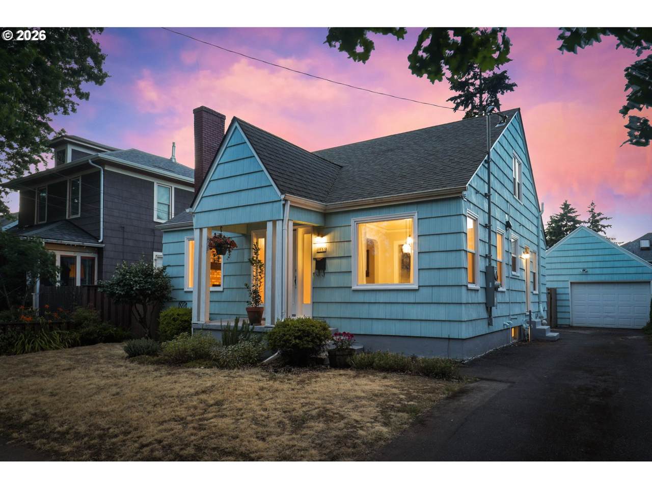 1033 Ainsworth St - Photo 1