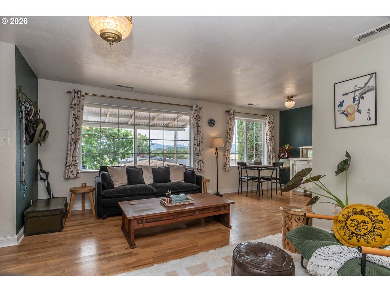 https://bt-photos.global.ssl.fastly.net/portland/1280_boomver_2_298410527-2.jpg