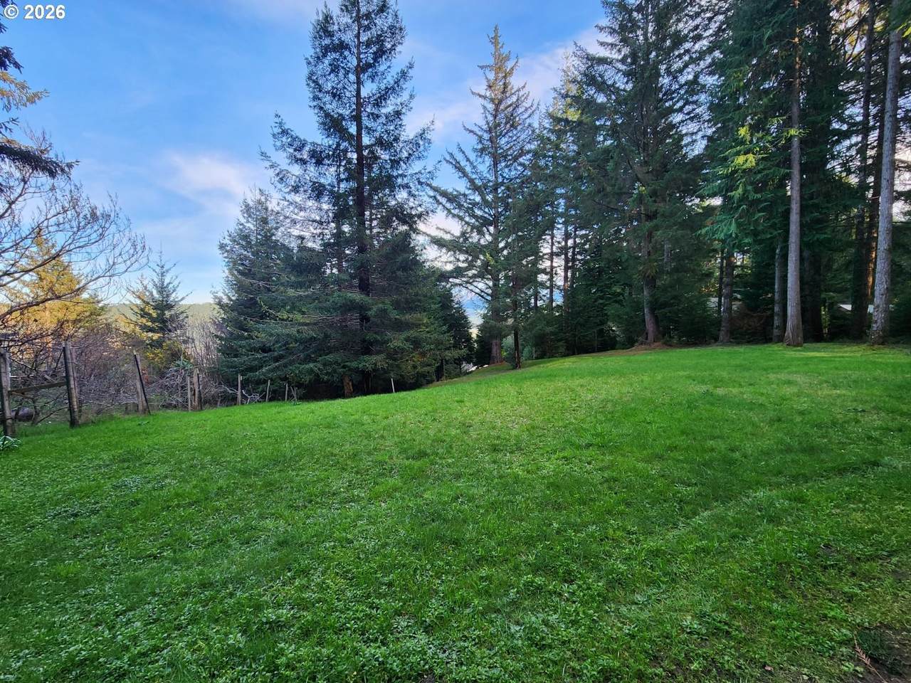 https://bt-photos.global.ssl.fastly.net/portland/1280_boomver_2_300144365-2.jpg