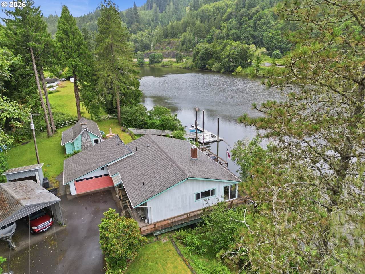 https://bt-photos.global.ssl.fastly.net/portland/1280_boomver_2_315670269-2.jpg