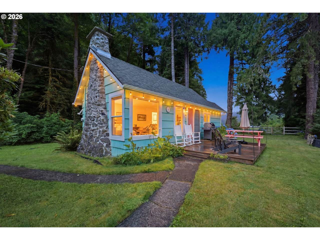 https://bt-photos.global.ssl.fastly.net/portland/1280_boomver_2_315670269-2.jpg