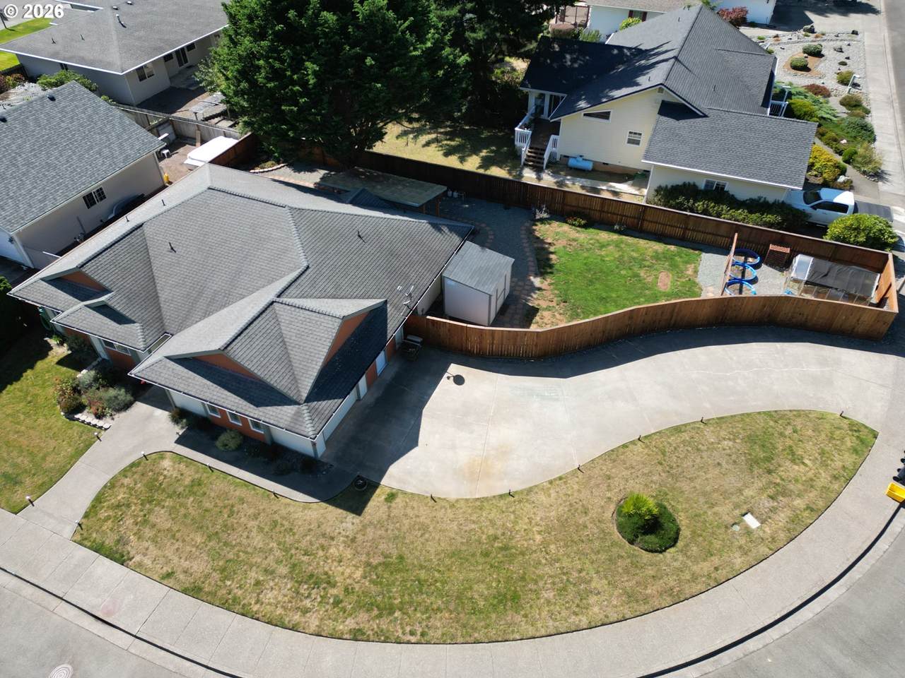 872 Jodee Ln - Photo 1
