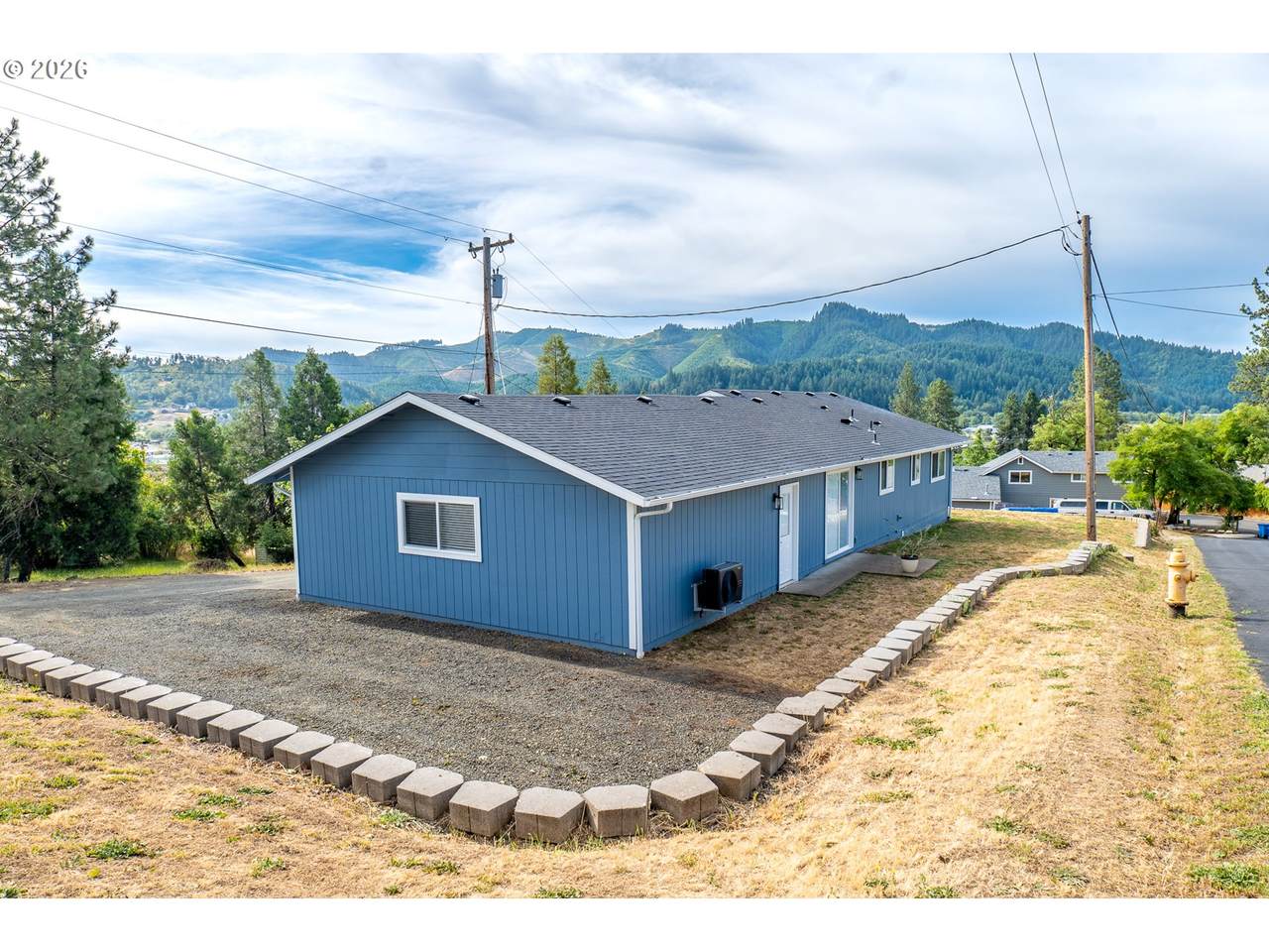 https://bt-photos.global.ssl.fastly.net/portland/1280_boomver_2_322402064-2.jpg